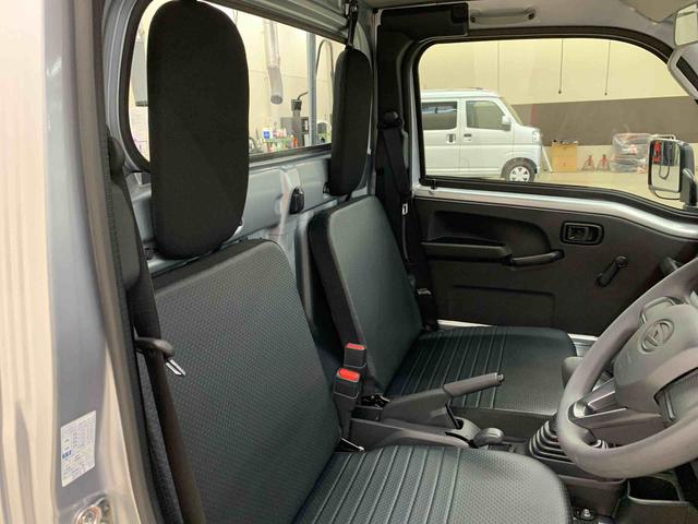 ハイゼットトラックスタンダード　農用スペシャル　４ＷＤ５速ＭＴ・オートライト・オートマチックハイビーム・ＡＭＦＭラジオ・キーレスエントリー・アイドリングストップ・マニュアルエアコン・スマートアシスト（群馬県）の中古車