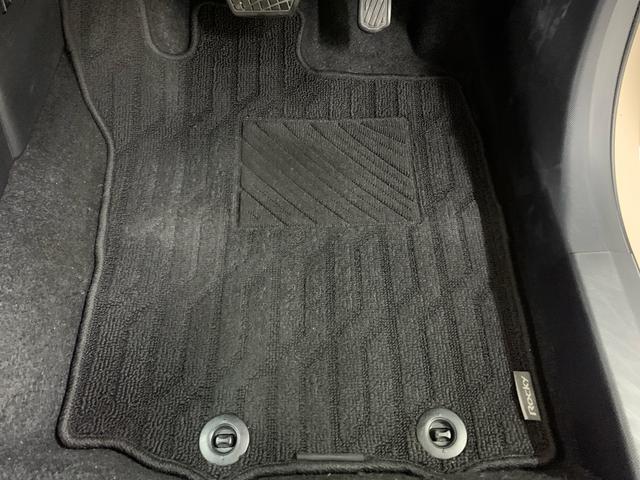 ロッキープレミアム　２ＷＤナビ・ドライブレコーダー・ＥＴＣ・ＬＥＤヘッドライト・オートライト・オートマチックハイビーム・プッシュスタートボタン・アイドリングストップ・シートヒーター・電動パーキングブレーキ・スマートアシスト（群馬県）の中古車