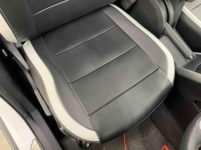 ロッキープレミアム　２ＷＤナビ・ドライブレコーダー・ＥＴＣ・ＬＥＤヘッドライト・オートライト・オートマチックハイビーム・プッシュスタートボタン・アイドリングストップ・シートヒーター・電動パーキングブレーキ・スマートアシスト（群馬県）の中古車