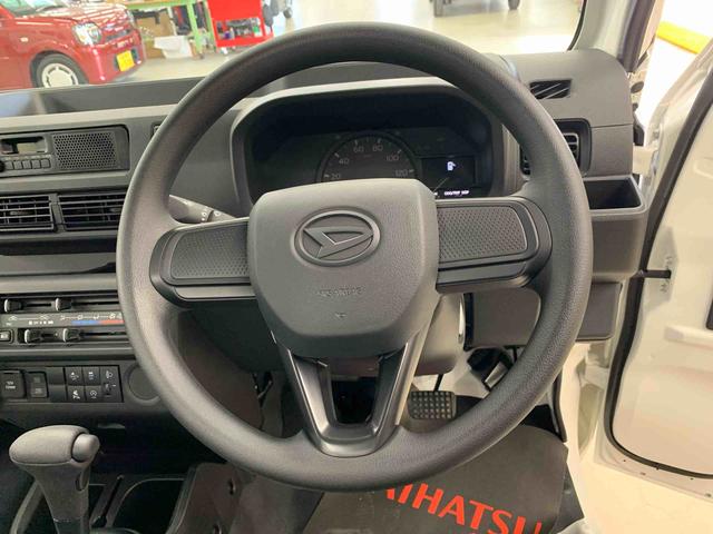 ハイゼットトラックスタンダード　２ＷＤオートライト・オートマチックハイビーム・ＡＭＦＭラジオ・キーレスエントリー・アイドリングストップ・マニュアルエアコン・スマートアシスト（群馬県）の中古車