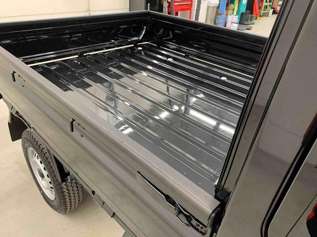 ハイゼットトラックジャンボエクストラ 4WDLEDヘッドライト・オートライト・オートマチックハイビーム・プッシュスタートボタン・アイドリングストップ・マニュアルエアコン・電動格納式ドアミラー・スマートアシスト(群馬県)の中古車