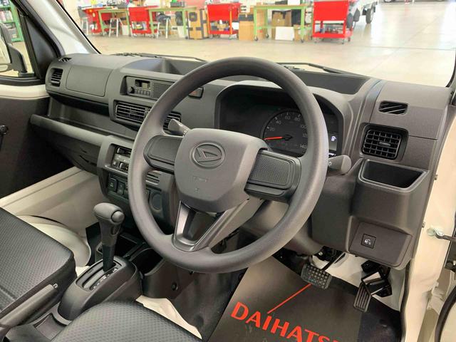 ハイゼットトラックスタンダード 農用スペシャル 4WDオートライト・オートマチックハイビーム・キーレスエントリー・アイドリングストップ・マニュアルエアコン・スマートアシスト(群馬県)の中古車