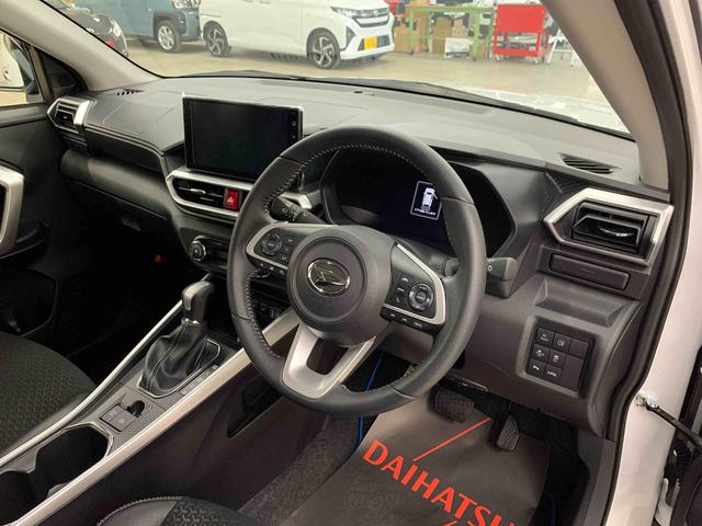 ロッキープレミアムＧ　ＨＥＶ　２ＷＤディスプレイオーディオ・ドライブレコーダー・ＥＴＣ・ＬＥＤヘッドライト・オートライト・オートマチックハイビーム・プッシュスタートボタン・アイドリングストップ・シートヒーター・スマートアシスト（群馬県）の中古車