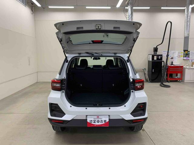 ロッキープレミアムＧ　ＨＥＶ　２ＷＤディスプレイオーディオ・ドライブレコーダー・ＥＴＣ・ＬＥＤヘッドライト・オートライト・オートマチックハイビーム・プッシュスタートボタン・アイドリングストップ・シートヒーター・スマートアシスト（群馬県）の中古車