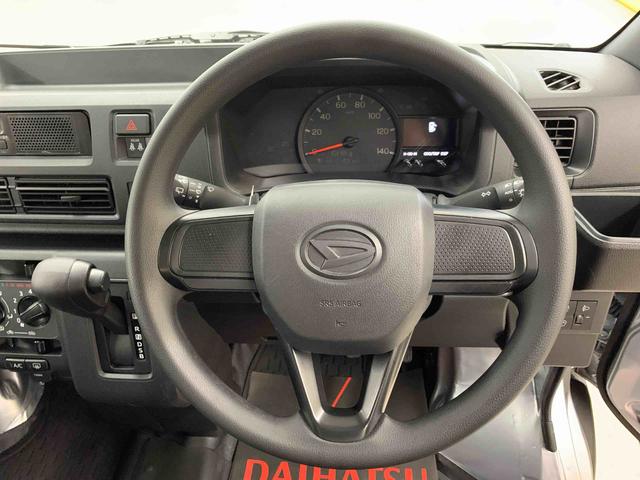 ハイゼットカーゴＤＸ　２ＷＤキーレスエントリー・ＡＭ，ＦＭラジオ・マニュアルエアコン・スマートアシスト・アイドリングストップ・コーナーセンサー・オートライト・オートマチックハイビーム（群馬県）の中古車