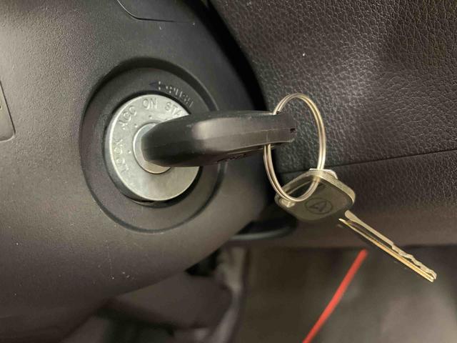 ハイゼットカーゴＤＸ　２ＷＤキーレスエントリー・ＡＭ，ＦＭラジオ・マニュアルエアコン・スマートアシスト・アイドリングストップ・コーナーセンサー・オートライト・オートマチックハイビーム（群馬県）の中古車