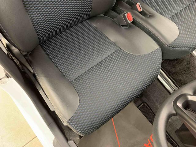 タントカスタムX 2WD両側電動スライドドア プッシュボタンスタート キーフリー 電動パーキングブレーキ 運転席助手席シートヒーター LEDヘッドライト オートライト バックカメラ オートエアコン スマートアシスト(群馬県)の中古車
