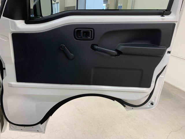 ハイゼットトラックスタンダード 農用スペシャル 4WDオートライト・オートマチックハイビーム・AMFMラジオ・キーレスエントリー・アイドリングストップ・スマートアシスト・マニュアルエアコン(群馬県)の中古車