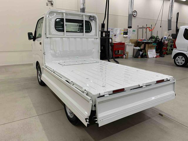 ハイゼットトラックスタンダード 農用スペシャル 4WDオートライト・オートマチックハイビーム・AMFMラジオ・キーレスエントリー・アイドリングストップ・スマートアシスト・マニュアルエアコン(群馬県)の中古車