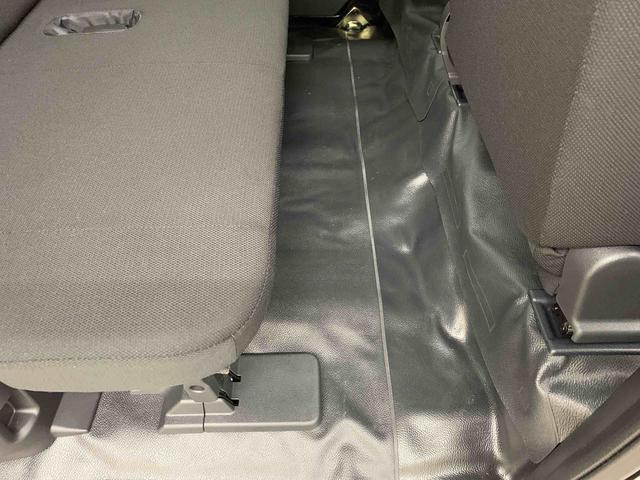 ハイゼットカーゴDX 2WDオートライト・オートマチックハイビーム・キーレスエントリー・アイドリングストップ・スマートアシスト・AMFMラジオ・マニュアルエアコン(群馬県)の中古車