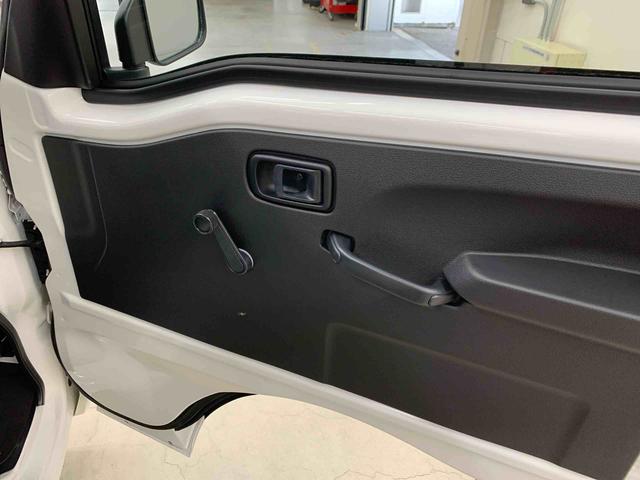 ハイゼットトラックスタンダード 4WDオートライト・オートマチックハイビーム・AMFMラジオ・マニュアルエアコン・キーレスエントリー・アイドリングストップ・スマートアシスト(群馬県)の中古車