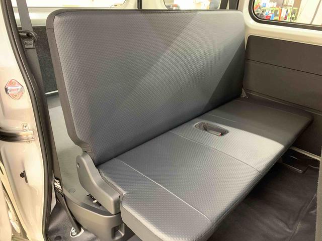 ハイゼットカーゴスペシャル 4WDオートライト・オートマチックハイビーム・AMFMラジオ・キーレスエントリー・アイドリングストップ・マニュアルエアコン・スマートアシスト(群馬県)の中古車