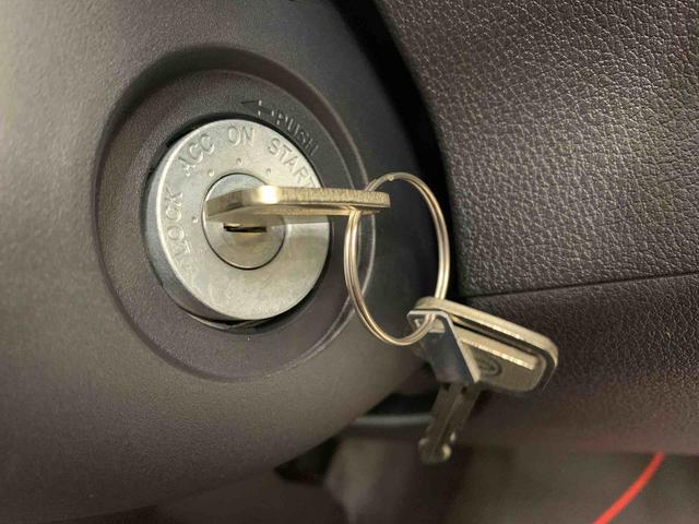 ハイゼットカーゴスペシャル 4WDオートライト・オートマチックハイビーム・AMFMラジオ・キーレスエントリー・アイドリングストップ・マニュアルエアコン・スマートアシスト(群馬県)の中古車