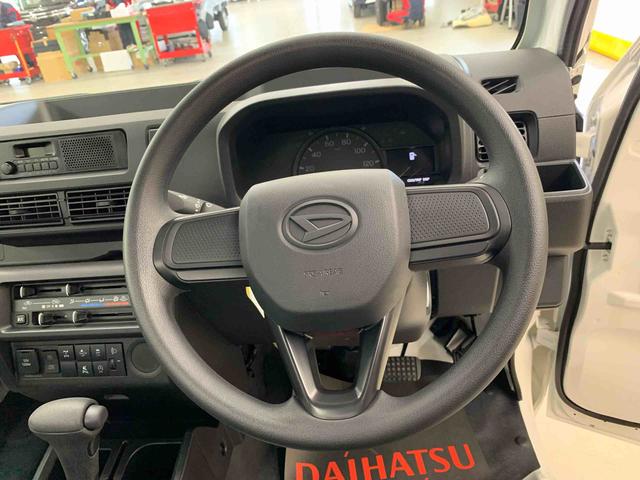 ハイゼットトラックスタンダード 農用スペシャル 4WDオートライト・オートマチックハイビーム・AMFMラジオ・キーレスエントリー・アイドリングストップ・マニュアルエアコン・スマートアシスト(群馬県)の中古車