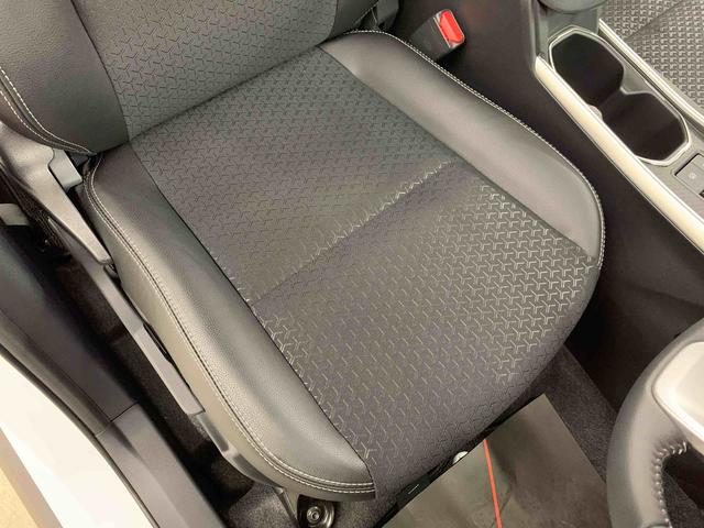 ロッキープレミアムＧ　ＨＥＶ　２ＷＤＬＥＤヘッドライト・オートライト・オートマチックハイビーム・プッシュスタートボタン・アイドリングストップ・オートエアコン・シートヒーター・電動パーキングブレーキ・スマートアシスト（群馬県）の中古車