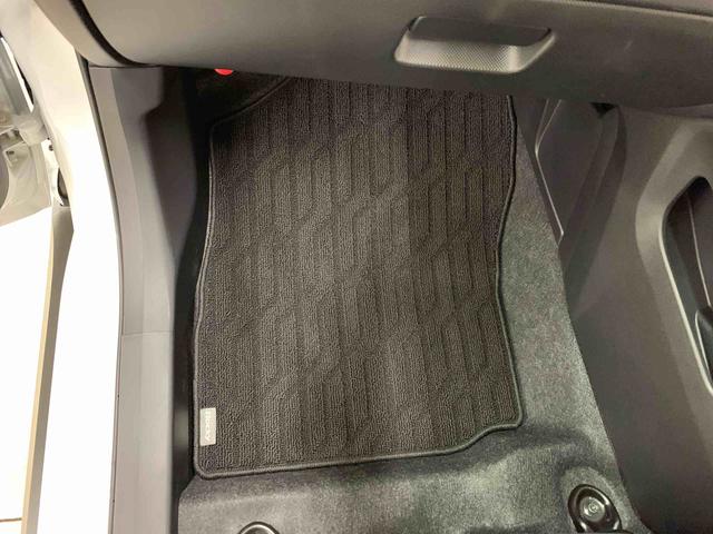 ロッキープレミアムＧ　ＨＥＶ　２ＷＤＬＥＤヘッドライト・オートライト・オートマチックハイビーム・プッシュスタートボタン・アイドリングストップ・オートエアコン・シートヒーター・電動パーキングブレーキ・スマートアシスト（群馬県）の中古車