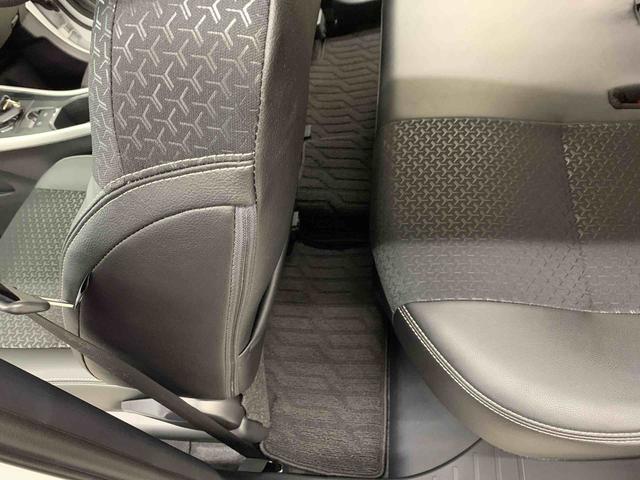 ロッキープレミアムＧ　ＨＥＶ　２ＷＤＬＥＤヘッドライト・オートライト・オートマチックハイビーム・プッシュスタートボタン・アイドリングストップ・オートエアコン・シートヒーター・電動パーキングブレーキ・スマートアシスト（群馬県）の中古車