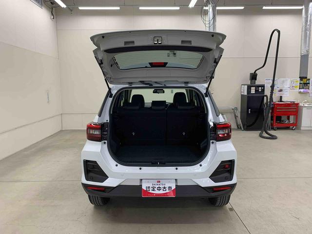 ロッキープレミアムＧ　ＨＥＶ　２ＷＤＬＥＤヘッドライト・オートライト・オートマチックハイビーム・プッシュスタートボタン・アイドリングストップ・オートエアコン・シートヒーター・電動パーキングブレーキ・スマートアシスト（群馬県）の中古車