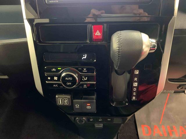 トールカスタムＧ　２ＷＤ両側電動スライドドア・ナビ・ドライブレコーダー・バックカメラ・ＬＥＤヘッドライト・オートライト・オートマチックハイビーム・オートエアコン・シートヒーター・電動パーキングブレーキ・スマートアシスト（群馬県）の中古車