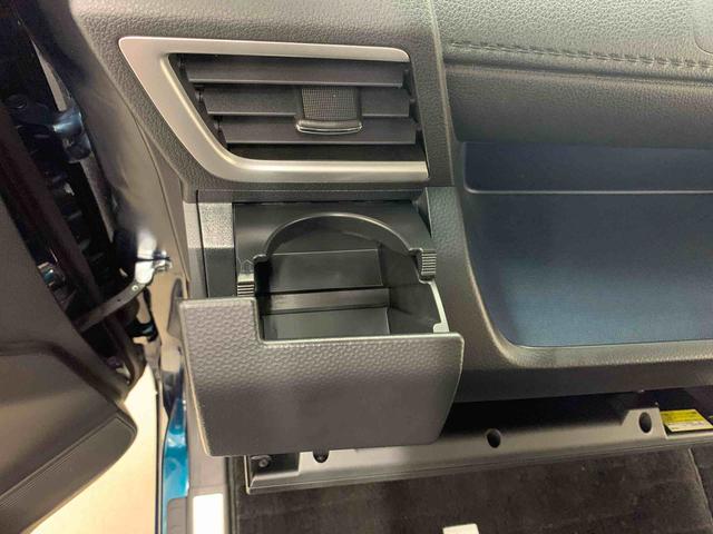 トールカスタムＧ　２ＷＤ両側電動スライドドア・ナビ・ドライブレコーダー・バックカメラ・ＬＥＤヘッドライト・オートライト・オートマチックハイビーム・オートエアコン・シートヒーター・電動パーキングブレーキ・スマートアシスト（群馬県）の中古車