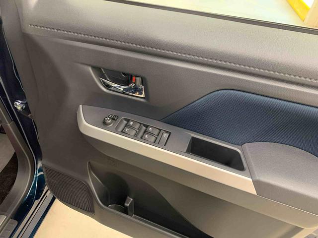 トールカスタムＧ　２ＷＤ両側電動スライドドア・ナビ・ドライブレコーダー・バックカメラ・ＬＥＤヘッドライト・オートライト・オートマチックハイビーム・オートエアコン・シートヒーター・電動パーキングブレーキ・スマートアシスト（群馬県）の中古車