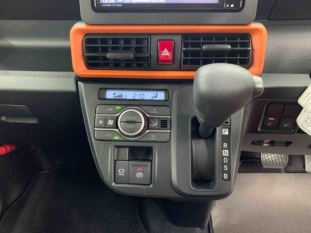 タントファンクロスリミテッド 2WD走行5091キロ ナビ ETC7インチナビ ドライブレコーダー 運転席助手席シートヒーター バックカメラ 両側電動スライドドア LEDヘッドライト オートライト アイドリングストップ プッシュボタンスタート 電動パーキングブレーキ(群馬県)の中古車