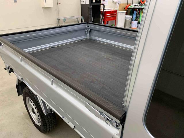 ハイゼットトラックジャンボエクストラ　２ＷＤ９インチディスプレーオーディオ　バックカメラ　キーフリー　コーナーセンサー　ＬＥＤヘッドライト　プッシュボタンスタート　スマートアシスト　マニュアルエアコン（群馬県）の中古車