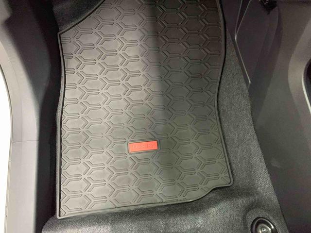 ロッキープレミアムG 2WD雹害車 キーフリー バックカメラ 電動パーキングブレーキ 運転席助手席シートヒーター LEDヘッドライト オートライト アイドリングストップ スマートアシスト(群馬県)の中古車