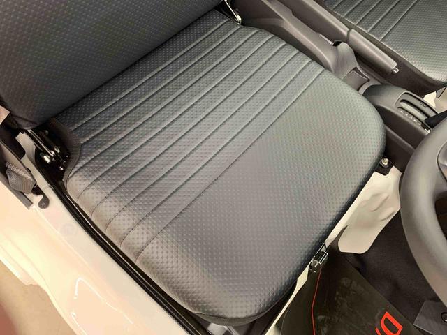 ハイゼットトラックスタンダード 農用スペシャル 4WDオートライト・オートマチックハイビーム・AMFMラジオ・マニュアルエアコン・キーレスエントリー・アイドリングストップ・スマートアシスト(群馬県)の中古車