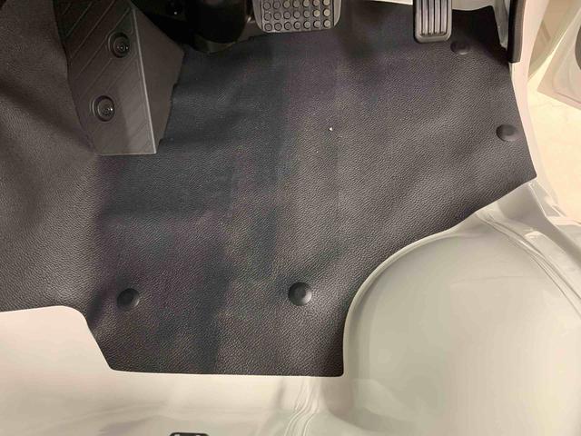 ハイゼットトラックスタンダード 農用スペシャル 4WDオートライト・オートマチックハイビーム・AMFMラジオ・マニュアルエアコン・キーレスエントリー・アイドリングストップ・スマートアシスト(群馬県)の中古車