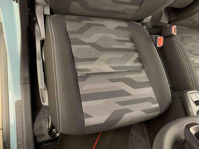 タフトＧ　ダーククロムベンチャー　２ＷＤ元社用車　キーフリー　運転席助手席シートヒーター　電動パーキングブレーキ　ＬＥＤヘッドライト　オートライト　プッシュスタートボタン　アイドリングストップ　オートエアコン　スマートアシスト（群馬県）の中古車