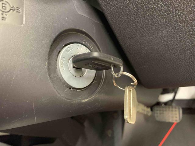 ハイゼットトラックスタンダード　２ＷＤオートライト・オートマチックハイビーム・ＡＭＦＭラジオ・キーレスエントリー・アイドリングストップ・マニュアルエアコン・スマートアシスト（群馬県）の中古車