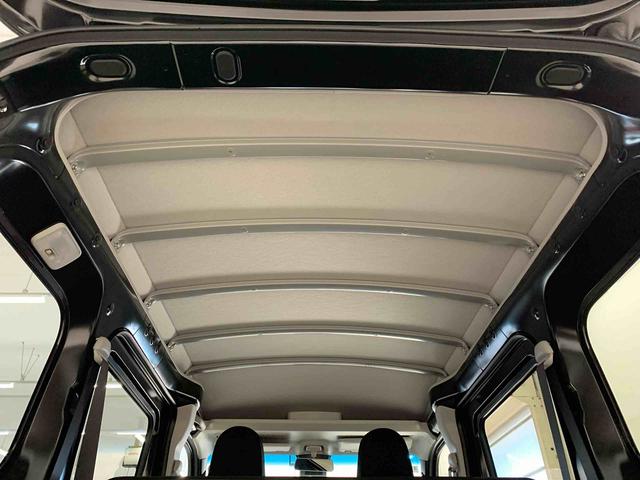 ハイゼットカーゴDX 2WDオートライト・オートマチックハイビーム・キーレスエントリー・アイドリングストップ・AMFMラジオ・マニュアルエアコン・スマートアシスト(群馬県)の中古車