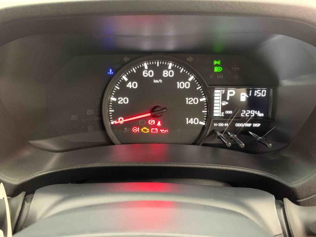 ハイゼットカーゴDX 2WDオートライト・オートマチックハイビーム・キーレスエントリー・アイドリングストップ・AMFMラジオ・マニュアルエアコン・スマートアシスト(群馬県)の中古車