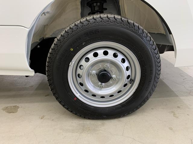 ハイゼットトラックスタンダード 4WDオートライト・オートマチックハイビーム・AMFMラジオ・マニュアルエアコン・キーレスエントリー・アイドリングストップ・スマートアシスト(群馬県)の中古車