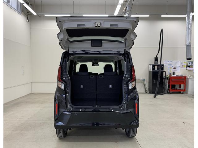 ムーヴＧ　２ＷＤ片側電動スライドドア・ＬＥＤヘッドライト・オートライト・オートマチックハイビーム・プッシュスタートボタン・アイドリングストップ・オートエアコン・電動パーキングブレーキ・スマートアシスト（群馬県）の中古車