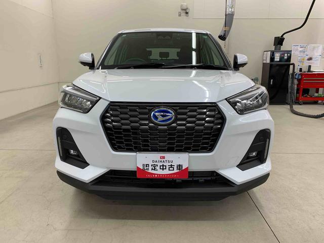 ロッキープレミアムＧ　ＨＥＶ　２ＷＤ元当社試乗車　純正９インチスマホ連携ディスプレーオーディオ　パノラマモニター　純正ＥＴＣ　純正ドラレコ前後　電動パーキングブレーキ　純正エンジンスターター　オートライト　スマートアシスト（群馬県）の中古車