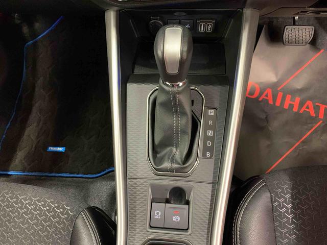 ロッキープレミアムＧ　ＨＥＶ　２ＷＤ元当社試乗車　純正９インチスマホ連携ディスプレーオーディオ　パノラマモニター　純正ＥＴＣ　純正ドラレコ前後　電動パーキングブレーキ　純正エンジンスターター　オートライト　スマートアシスト（群馬県）の中古車