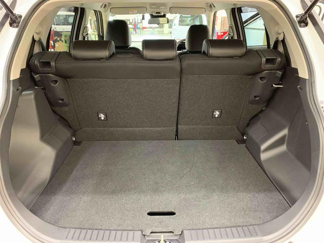 ロッキープレミアムＧ　ＨＥＶ　２ＷＤ元当社試乗車　純正９インチスマホ連携ディスプレーオーディオ　パノラマモニター　純正ＥＴＣ　純正ドラレコ前後　電動パーキングブレーキ　純正エンジンスターター　オートライト　スマートアシスト（群馬県）の中古車