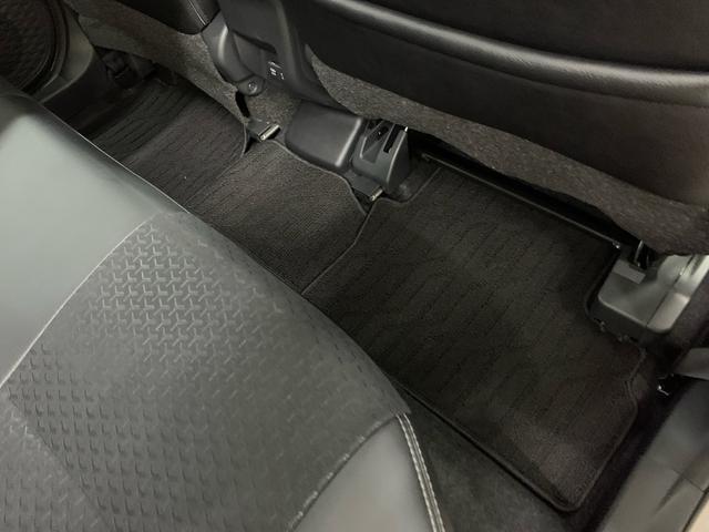 ロッキープレミアムG 2WDLEDヘッドライト・オートライト・オートマチックハイビーム・プッシュスタートボタン・アイドリングストップ・シートヒーター・オートエアコン・電動パーキングブレーキ・スマートアシスト(群馬県)の中古車