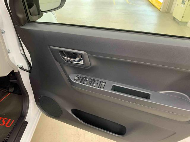 ミライースX SAIII 2WD元当社社用車 キーレスエントリー コーナーセンサー LEDヘットライト 電動格納式ドアミラー オートライト オートマチックハイビーム アイドリングストップ マニュアルエアコン スマートアシストIII(群馬県)の中古車