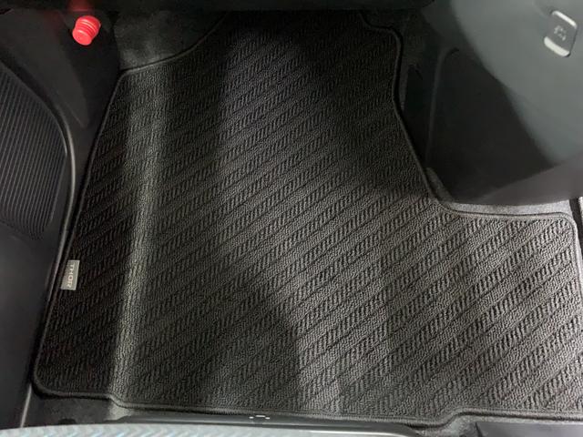 トールカスタムＧ　２ＷＤ元当社試乗車　９インチディスプレイオーディオ　両側電動スライドドア　ＬＥＤヘッドライト　オートライト　プッシュボタンスタート　キーフリー　アイドリングストップ　スマートアシスト　電動格納ドアミラー（群馬県）の中古車