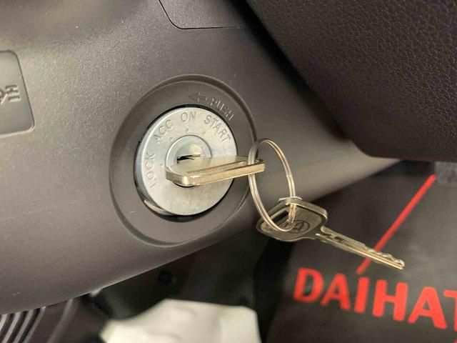 ハイゼットトラックスタンダード　農用スペシャル　４ＷＤマニュアルエアコン・スマートアシスト・オートライト・オートマチックハイビーム・ＡＭ，ＦＭラジオ（群馬県）の中古車