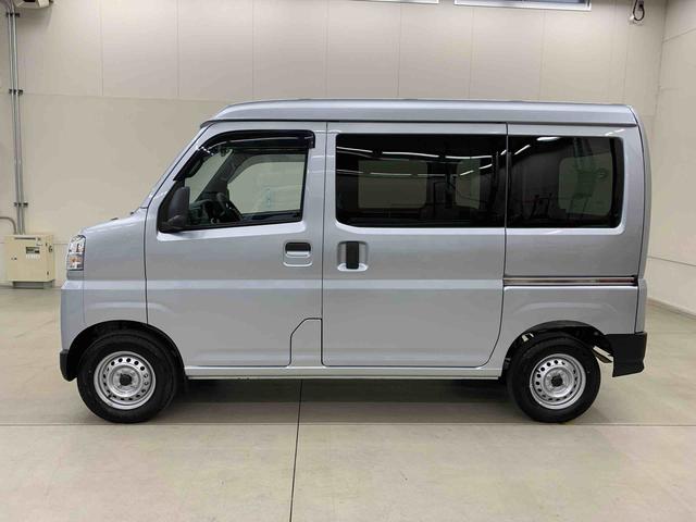 ハイゼットカーゴＤＸ　２ＷＤ両側スライドドア・オートライト・オートマチックハイビーム・ＡＭＦＭラジオ・キーレスエントリー・アイドリングストップ・スマートアシスト・マニュアルエアコン・水平格納式リヤシート（群馬県）の中古車