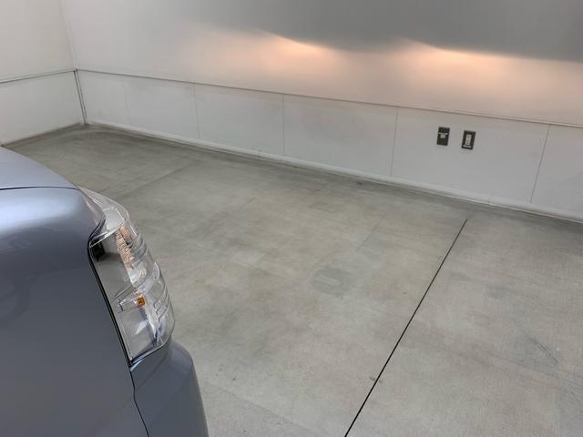 ハイゼットカーゴＤＸ　２ＷＤ両側スライドドア・オートライト・オートマチックハイビーム・ＡＭＦＭラジオ・キーレスエントリー・アイドリングストップ・スマートアシスト・マニュアルエアコン・水平格納式リヤシート（群馬県）の中古車