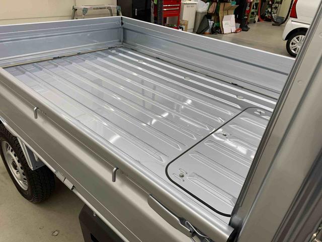 ハイゼットトラックスタンダード　農用スペシャル　４ＷＤオートライト・オートマチックハイビーム・ＡＭＦＭラジオ・キーレスエントリー・アイドリングストップ・スマートアシスト・マニュアルエアコン（群馬県）の中古車