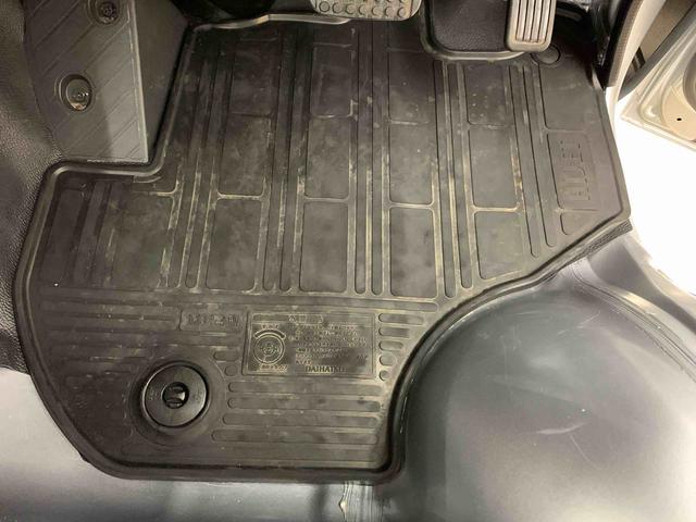 ハイゼットトラックスタンダード　農用スペシャル　４ＷＤオートライト・オートマチックハイビーム・ＡＭＦＭラジオ・キーレスエントリー・アイドリングストップ・スマートアシスト・マニュアルエアコン（群馬県）の中古車