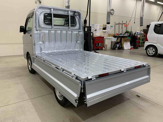 ハイゼットトラックスタンダード　農用スペシャル　４ＷＤオートライト・オートマチックハイビーム・ＡＭＦＭラジオ・キーレスエントリー・アイドリングストップ・スマートアシスト・マニュアルエアコン（群馬県）の中古車