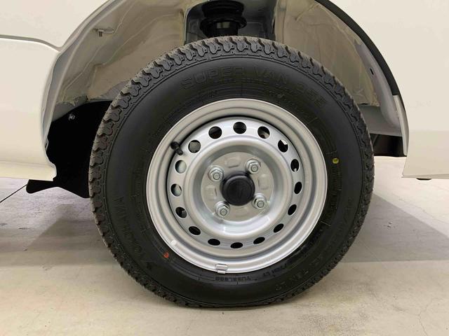 ハイゼットトラックスタンダード　４ＷＤオートライト・オートマチックハイビーム・ＡＭＦＭラジオ・マニュアルエアコン・キーレスエントリー・アイドリングストップ・スマートアシスト（群馬県）の中古車