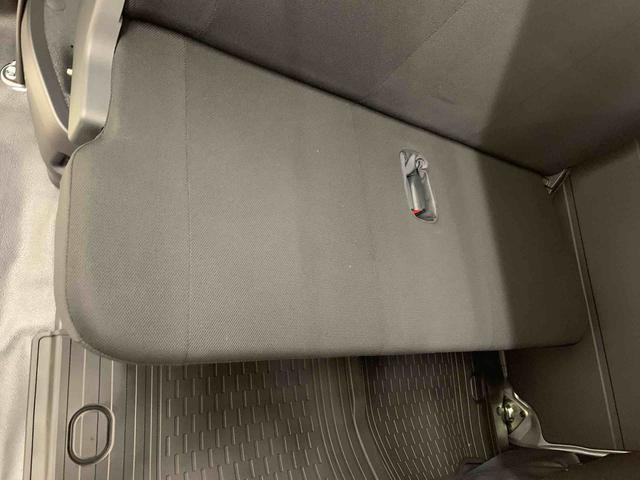 ハイゼットカーゴＤＸ　４ＷＤオートライト・オートマチックハイビーム・キーレスエントリー・アイドリングストップ・マニュアルエアコン・水平格納式リヤシート・スマートアシスト（群馬県）の中古車